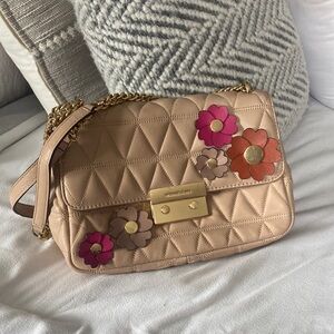 Michael Kors light pink nude floral shoulder bag cross body gold hardware